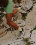Women's Seek Trail Running Shoe | Black/Rose Gold